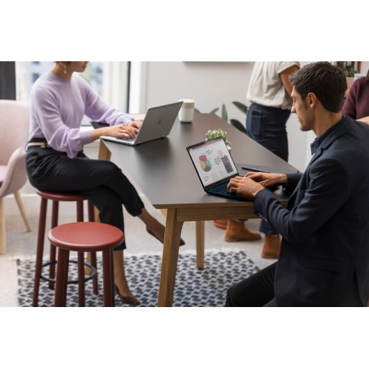 HP EliteBook 860 G11 Intel Core Ultra 5 125H Portátil 40.6 cm (16') WUXGA 32GB DDR5-SDRAM 512GB SSD Wi-Fi 6E (802 HP EliteBook 860 G11 Intel Core Ultra 5 125H Portátil 40.6 cm (16') WUXGA 32GB DDR5-SDRAM 512GB SSD Wi-Fi 6E (802.11ax) Windows 11 Pro Plata