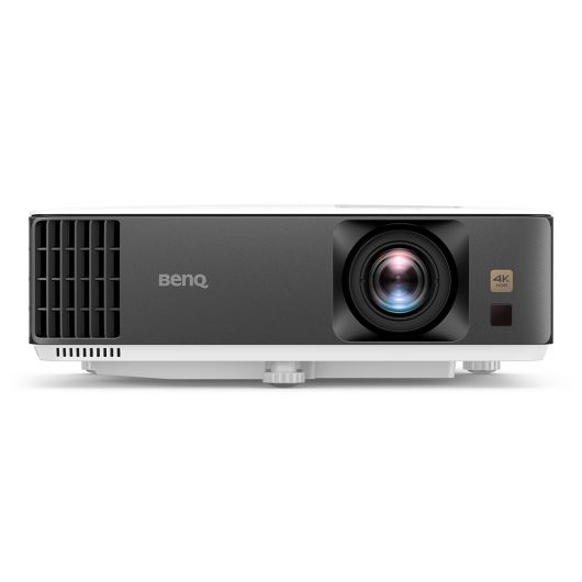 Benq TK700 Proyector 3200 lúmenes ANSI DLP 2160p 3840x2160 3D HDR10 Negro/Blanco