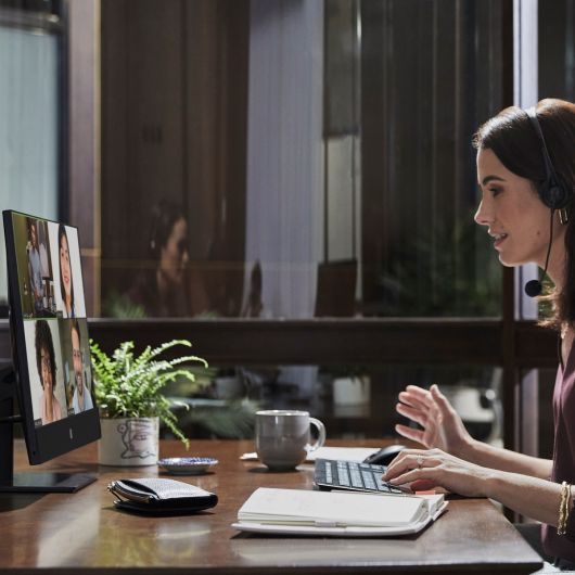 HP ProOne 440 G9 Intel Core i7-14700T 60.5 cm (23 HP ProOne 440 G9 Intel Core i7-14700T 60.5 cm (23.8') 1920 x 1080 Pixeles PC todo en uno 16GB DDR5-SDRAM 512GB SSD Windows 11 Pro Negro
