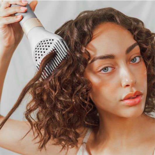 Cecotec Bamba CeramicCare 14in1 AirGlam Champagne Moldeador de Pelo con Tecnología Coanda 1400W 11 Cecotec Bamba CeramicCare 14in1 AirGlam Champagne Moldeador de Pelo con Tecnología Coanda 1400W