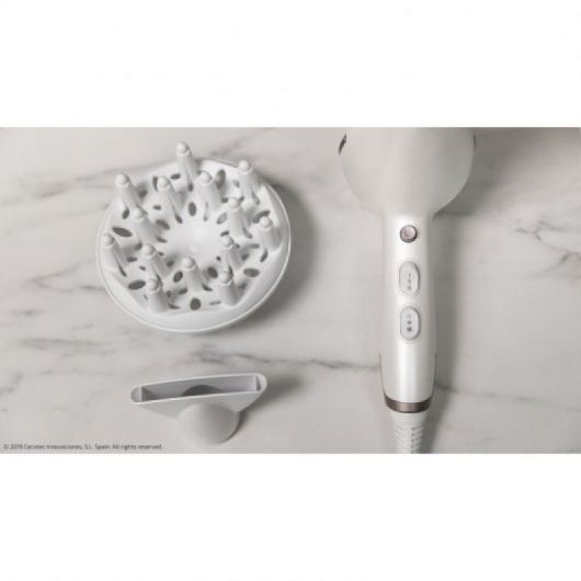 Secador Cecotec Bamba IoniCare 5300 Maxi Aura/ 2200W/ Plata 4 Secador Cecotec Bamba IoniCare 5300 Maxi Aura/ 2200W/ Plata