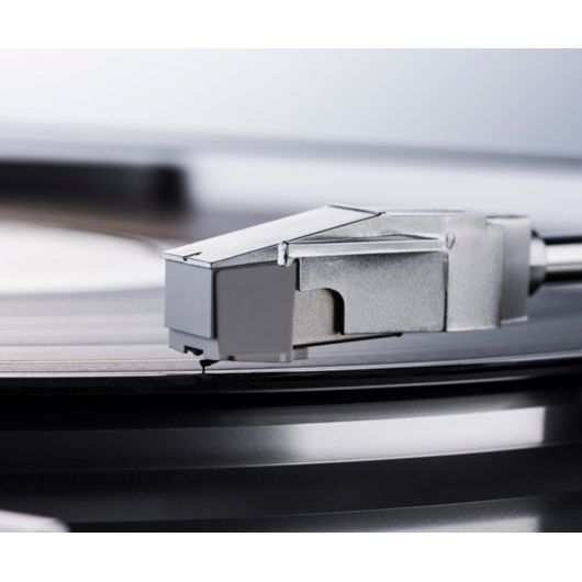 Denon DP-29F Plata / Tocadiscos HiFi 8 Denon DP-29F Plata / Tocadiscos HiFi