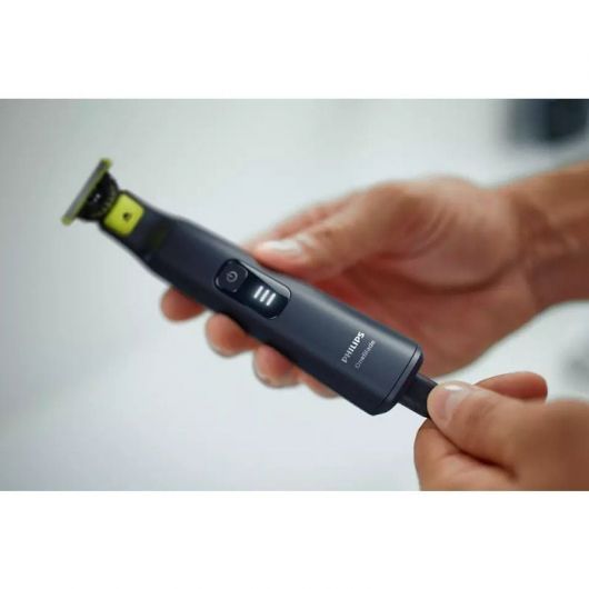Cortabarbas + Recortadora Philips Oneblade Pro 360 QP6552/15/ con Batería/ 5 Accesorios 2 Cortabarbas + Recortadora Philips Oneblade Pro 360 QP6552/15/ con Batería/ 5 Accesorios