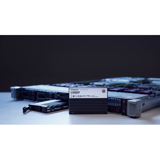 SSD Kingston Technology DC3000ME 3.84TB U.2 PCIe 5 SSD Kingston Technology DC3000ME 3.84TB U.2 PCIe 5.0 NVMe TCG Opal SSD para empresas